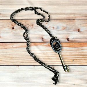 Skeleton Key Crown Necklace